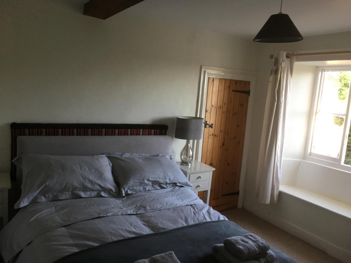 Bartholomew Arms Bed and Breakfast Maidford Kamer foto