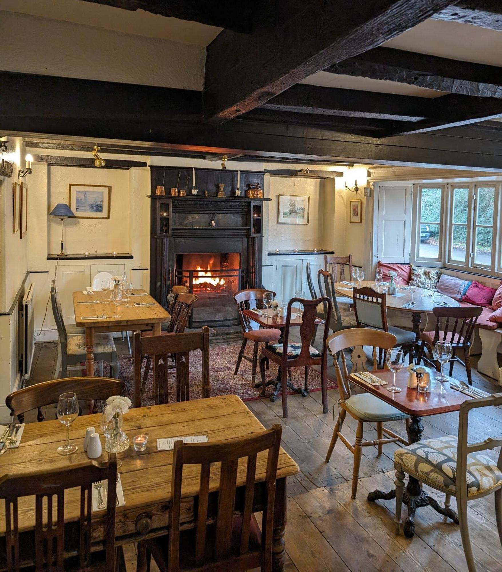Bartholomew Arms Bed and Breakfast Maidford Buitenkant foto